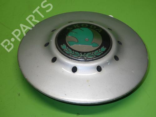 Used Hub cap SKODA FELICIA I (6U1) 1.3 (68 hp) 26406321