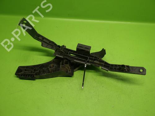 Front bumper bracket FORD GALAXY I (WGR) 1.9 TDI | BP28206770C158 