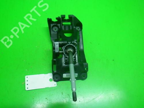 Used Shift knob HONDA JAZZ III (GE_, GG_, GP_, ZA_) 1.3 i (GE6, GG3, GG6) (100 hp) 14711153