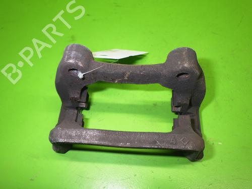 Support MERCEDES-BENZ B-CLASS Sports Tourer (W246, W242) B 180 (246.242) | BP14738934C155 
