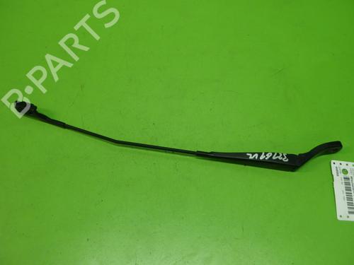 Used Front windshield wiper arm Front windshield wiper arm 37092706 37092706