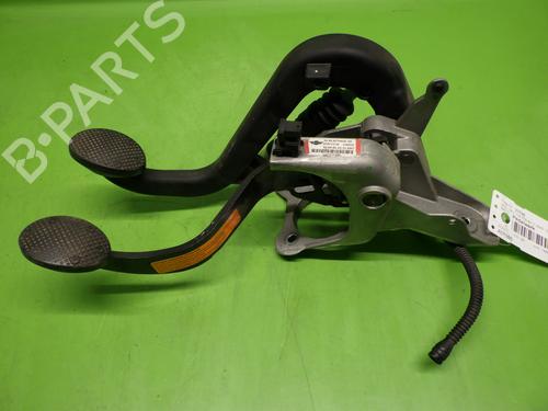 Used Pedal MINI MINI (R56) Cooper (120 hp) 19169944