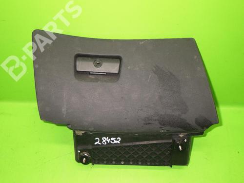 Used Glove box BMW 5 Touring (E39) 520 d (136 hp) 6386139