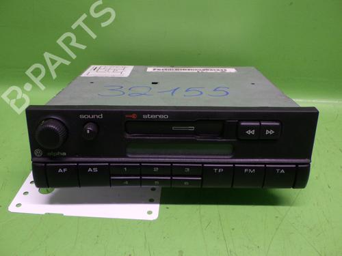 Used Radio VW POLO (6N2) 1.4 (60 hp) 28176410