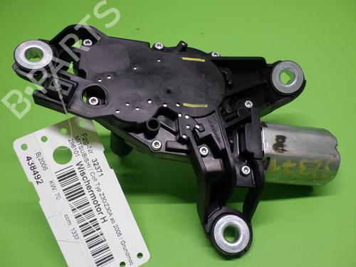 Viskermotor bagrude MITSUBISHI COLT VI (Z3_A, Z2_A) 1.3 (Z21A) | BP30865819M102