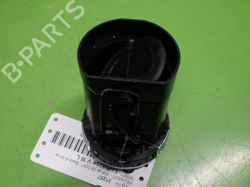 Air vent PEUGEOT 308 I (4A_, 4C_) 1.6 16V | BP21946384I21 