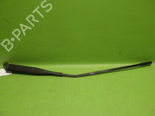 Used Front windshield wiper arm Front windshield wiper arm 37412411 37412411