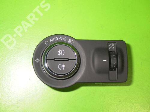 Used Headlight switch OPEL INSIGNIA A Sports Tourer (G09) 2.0 CDTI (35) (160 hp) 6387136