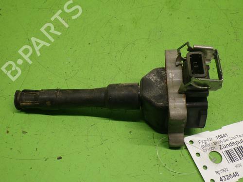Used Ignition coil BMW 5 (E34) 520 i 24V (150 hp) 28711583