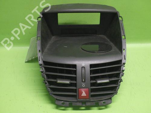Used Air vent Air vent 37412582 37412582