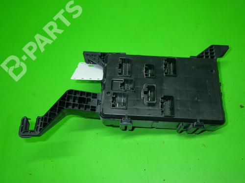 Fuse box FORD MONDEO III Turnier (BWY) 1.8 16V | BP6360371E1 