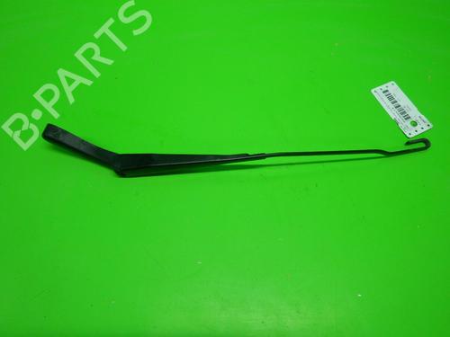 Used Front windshield wiper arm FORD MONDEO III Turnier (BWY) 2.0 16V TDDi / TDCi (115 hp) 14717629