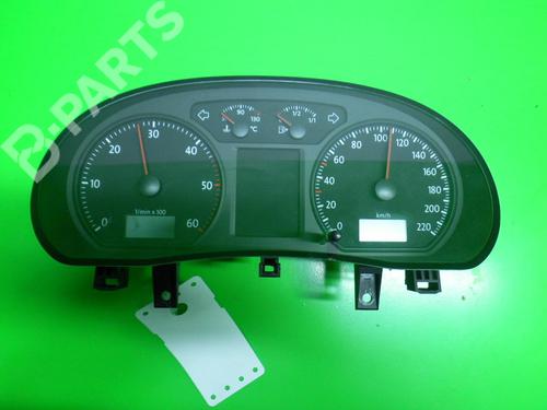 Cockpit VW POLO IV (9N_, 9A_) 1.4 TDI (70 hp) 6349197