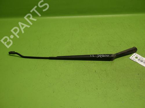 Used Front windshield wiper arm FORD FOCUS I (DAW, DBW) 1.8 16V (115 hp) 29872974