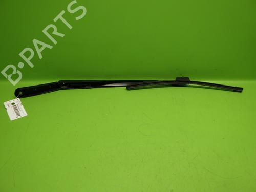 Used Front windshield wiper arm BMW 5 Touring (F11) 520 d (184 hp) 28732225
