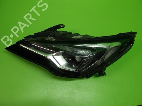 Phare droit OPEL ASTRA K Sports Tourer (B16) 1.4 Turbo (35) (125 hp) 31984218