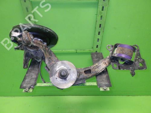 Used Left rear steering knuckle Left rear steering knuckle VW GOLF IV (1J1) 1.8 4motion (125 hp) 33808350 33808350