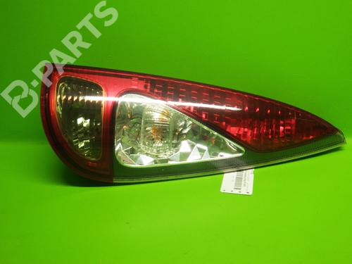 Used Right taillight TOYOTA YARIS VERSO (_P2_) 1.4 D-4D (NLP20_, NLP22_) (75 hp) 10009037
