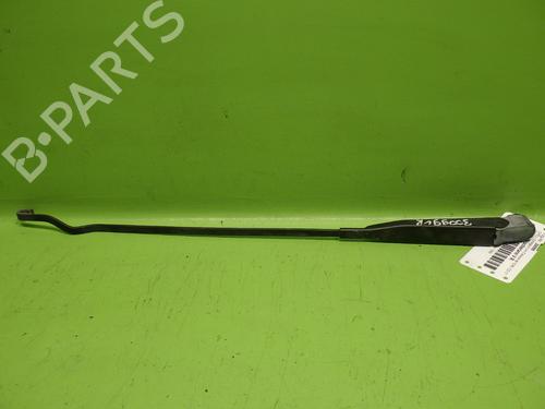 Used Front windshield wiper arm Front windshield wiper arm 37412347 37412347