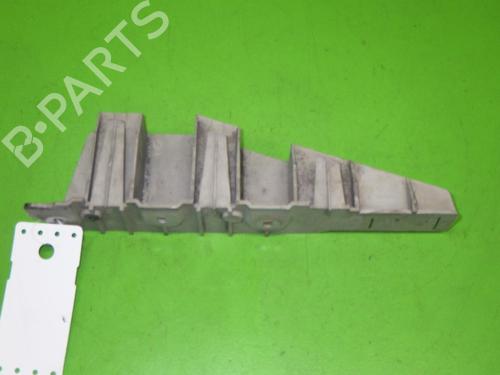 Front bumper bracket LAND ROVER FREELANDER I (L314) 2.0 Td4 4x4 | BP14728572C158 
