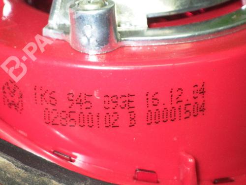 Left tailgate light VW GOLF V (1K1) 1.9 TDI | BP6654799C79 