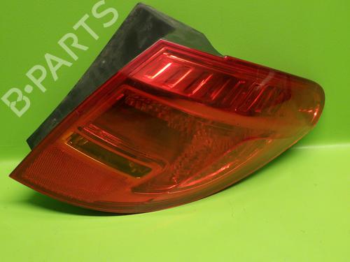 Używane Lampa tylna prawa OPEL MERIVA B MPV (S10) 1.4 (75) (120 hp) 31054715