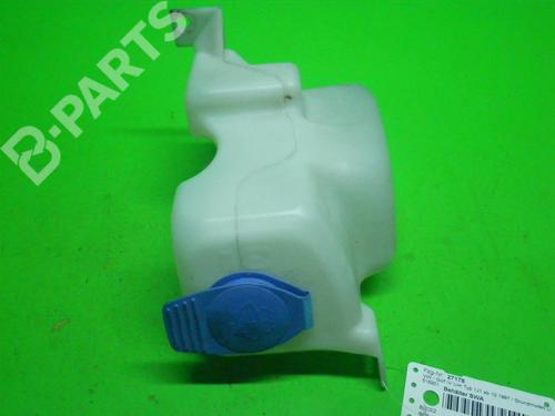 Used Windscreen washer tank VW GOLF IV (1J1) 1.4 16V (75 hp) 6368087