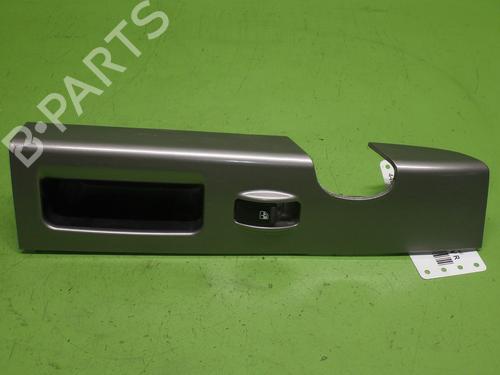 Used Right front window switch Right front window switch 37432232 37432232