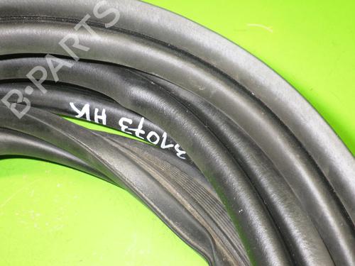 Used Rubber door seal JEEP RENEGADE SUV (BU, B1, BV) 1.0 T-GDi (120 hp) 14739558
