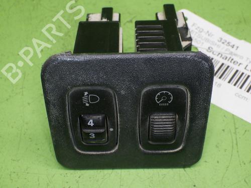 Interruttore Interruttore MITSUBISHI PAJERO III (V7_W, V6_W) 3.2 Di-D (V68W) (160 hp) 37285342 37285342