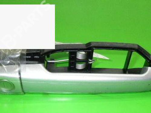 Used Front left exterior door handle MERCEDES-BENZ CLK (C208) CLK 200 (208.335) (136 hp) 6354826