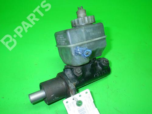 Used Brake master cylinder VW POLO Coupe (86C, 80) 1.0 (45 hp) 6398800
