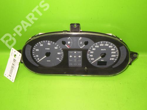 Used Instrument cluster RENAULT MEGANE I (BA0/1_) 1.9 dCi (BA05, BA1F) (102 hp) 6382698