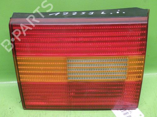 Used Left tailgate light VW PASSAT B3/B4 Variant (3A5, 35I) 1.9 TDI (90 hp) 30331882
