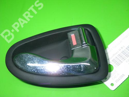 Højre bagtil invendig håndtag HYUNDAI ACCENT II (LC) 1.3 (86 hp) 6357694