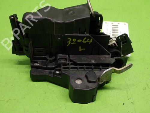 Front left lock MERCEDES-BENZ CLK (C208) CLK 200 Kompressor (208.345) | BP26380912C98 
