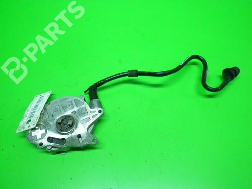 Used Vacuum pump VW GOLF V (1K1) 1.9 TDI (105 hp) 6359971