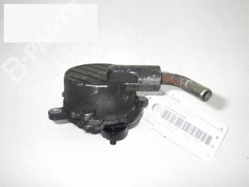 Used Vacuum pump MERCEDES-BENZ C-CLASS (W202) C 220 CDI (202.133) (125 hp) 6352037