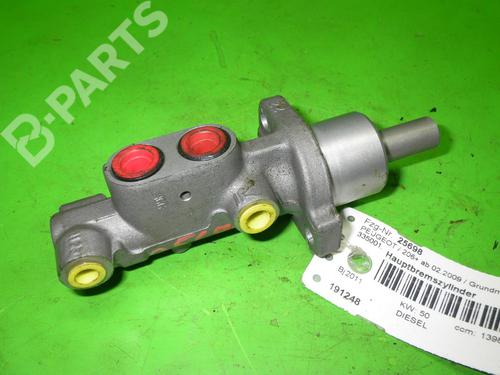 Used Brake master cylinder PEUGEOT 206+ (2L_, 2M_) 1.4 HDi eco 70 (68 hp) 6354898