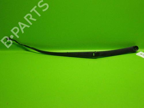 Used Front windshield wiper arm HYUNDAI i30 (GD) 1.4 CRDi (90 hp) 14723439