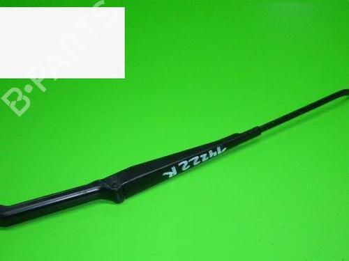 Used Front windshield wiper arm VW POLO III (6N1) 60 1.4 (60 hp) 14709729