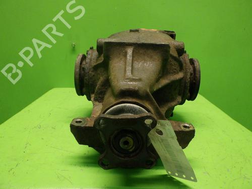 Differential hinten für BMW 5 Touring (E34) 518 i (113 hp) 30047104