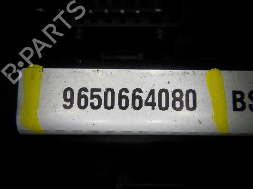 Fuse box PEUGEOT 206 CC (2D) 2.0 S16 | BP28532701E1