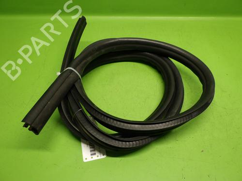 Used Rubber door seal SMART FORFOUR (454) 1.5 CDI (454.000) (68 hp) 28082624