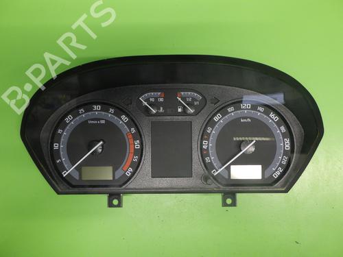 Used Instrument cluster SKODA FABIA I Combi (6Y5) 1.9 TDI (100 hp) 16894371