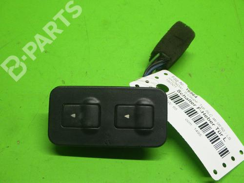 Used Left front window switch HYUNDAI S COUPE (SLC) 1.5 i (88 hp) 8110668