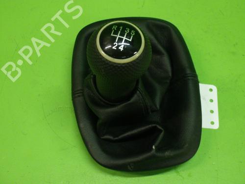 Used Shift knob Shift knob VW POLO (6N2) 1.4 (60 hp) 36173022 36173022