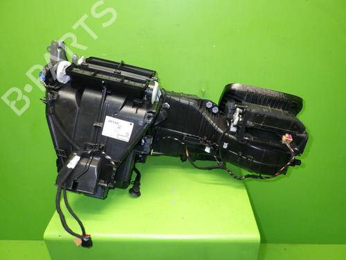 Used Air vent SKODA SUPERB II Estate (3T5) 2.0 TDI (140 hp) 14742345