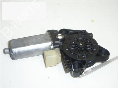 Left rear window motor MERCEDES-BENZ C-CLASS (W203) C 200 CDI (203.007) | BP6641492E23 