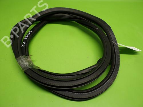 Used Rubber door seal OPEL INSIGNIA B Grand Sport (Z18) 1.5 (68) (140 hp) 27645561